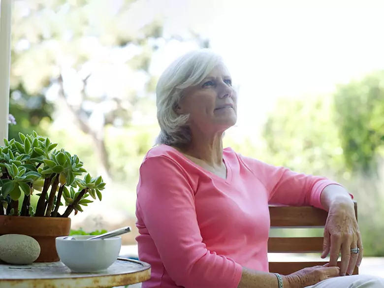 Krwawienia po menopauzie - przyczyny, objawy, diagnoza, leczenie 