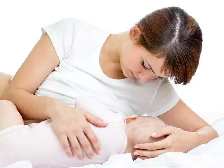 Nie zawsze karmienie piersią jest możliwe – dlaczego tak się dzieje?