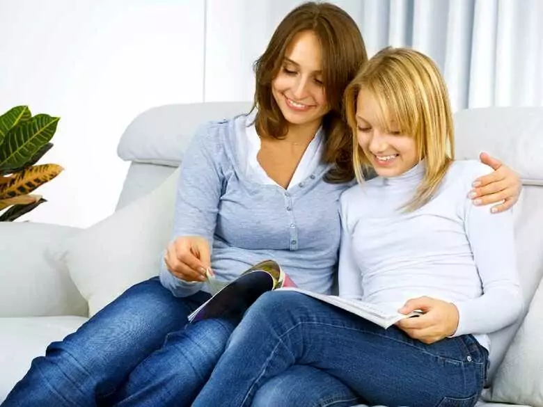 Jak rozmawiać z nastolatką o antykoncepcji awaryjnej?