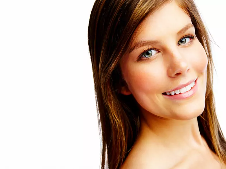 Problemy z włosami w okresie połogu.