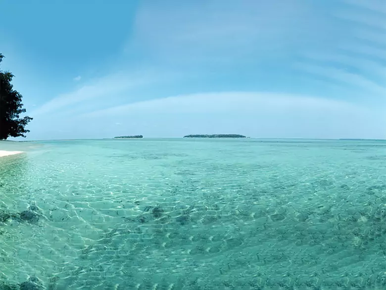 Immersja wodna - prowadzenie porodu w wodzie.