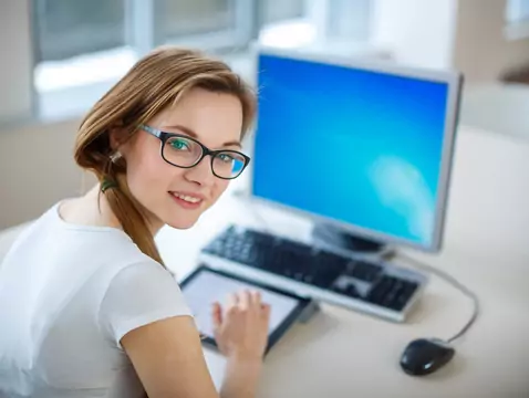 Wpływ menopauzy na aktywność zawodową kobiet